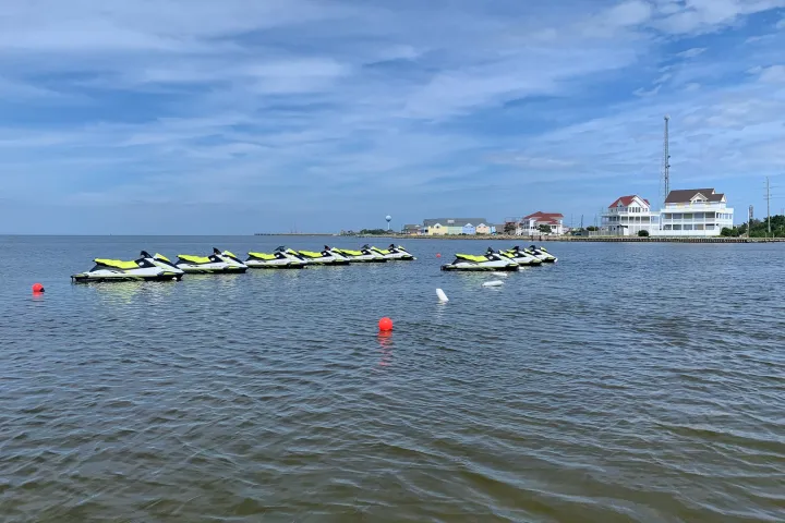 a small boat in a body of water